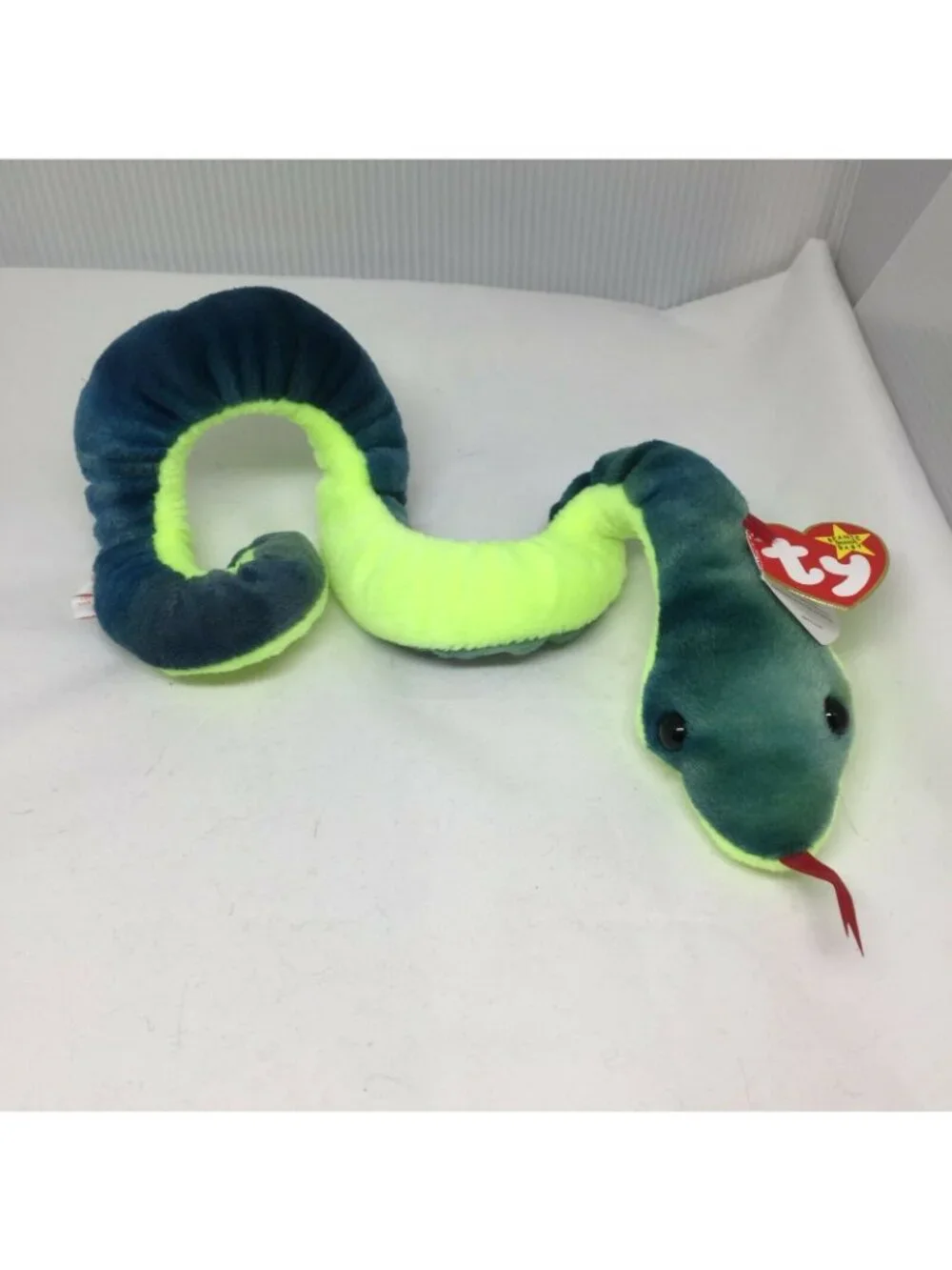 Ty Beanie Baby Hissy Snake Green Plush Stuffed Animal Retired W Tag April 4 1997